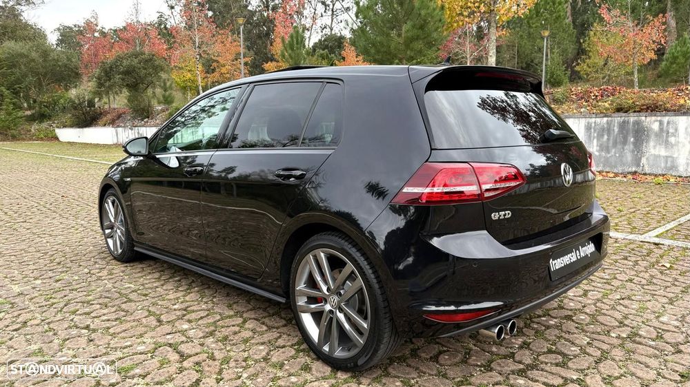 VW Golf 2.0 TDi GTD DSG - 17