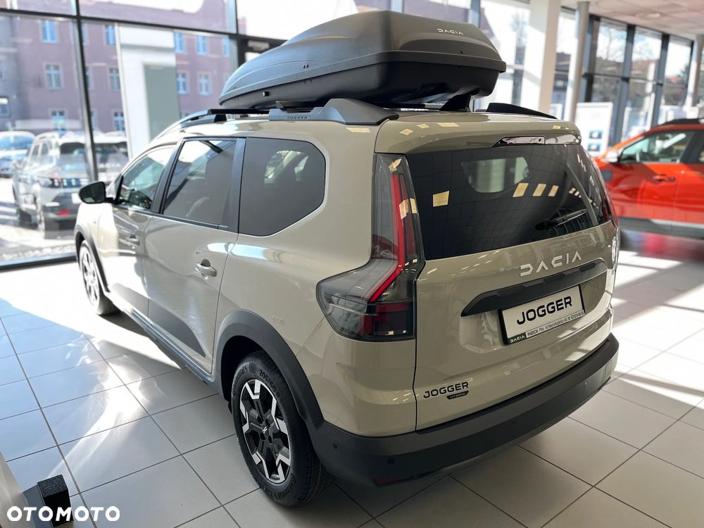 Dacia Jogger 1.8 Full Hybrid 155 Journey MMT - 5
