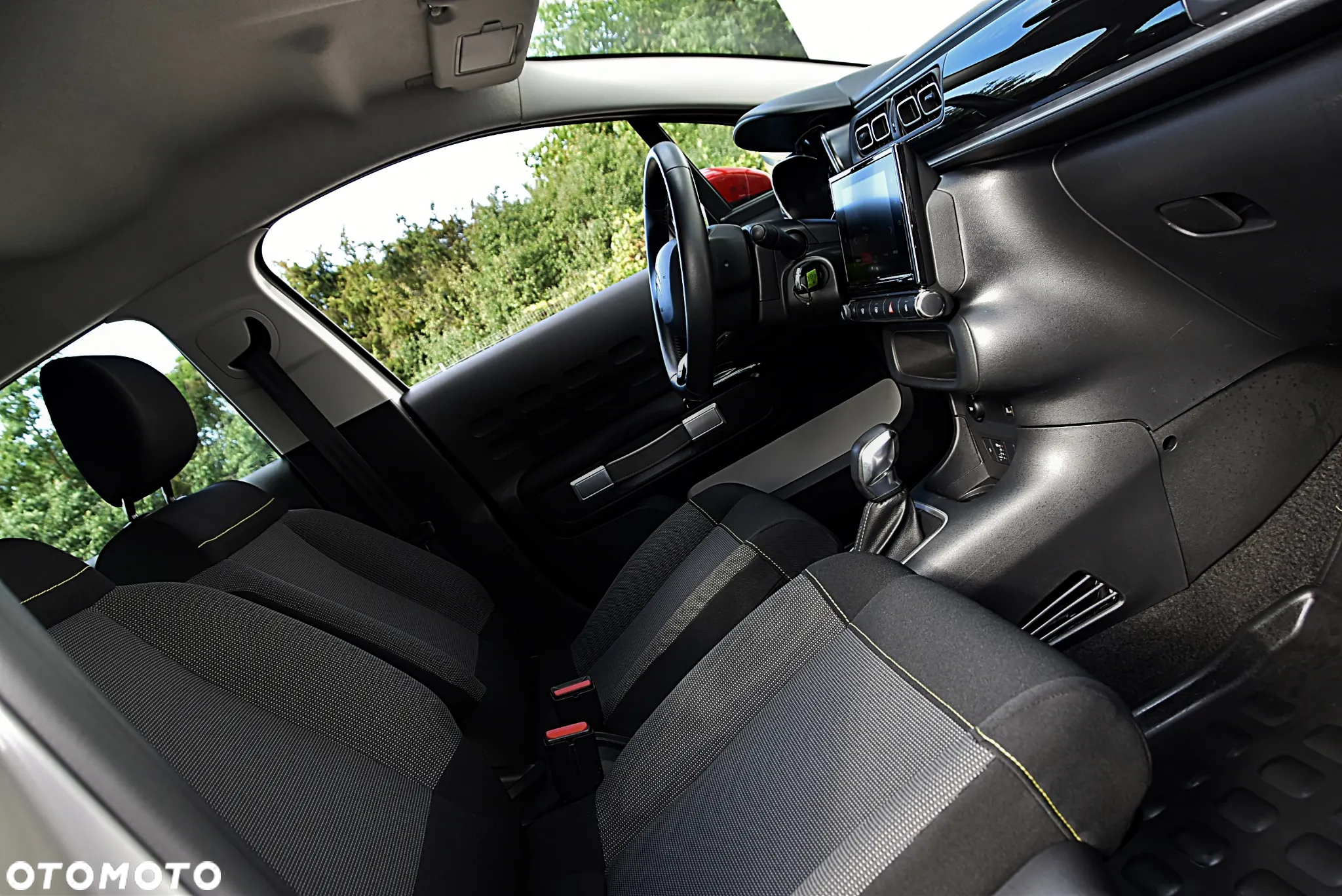 Citroën C3 1.2 PureTech Shine S&S EAT6 - 21