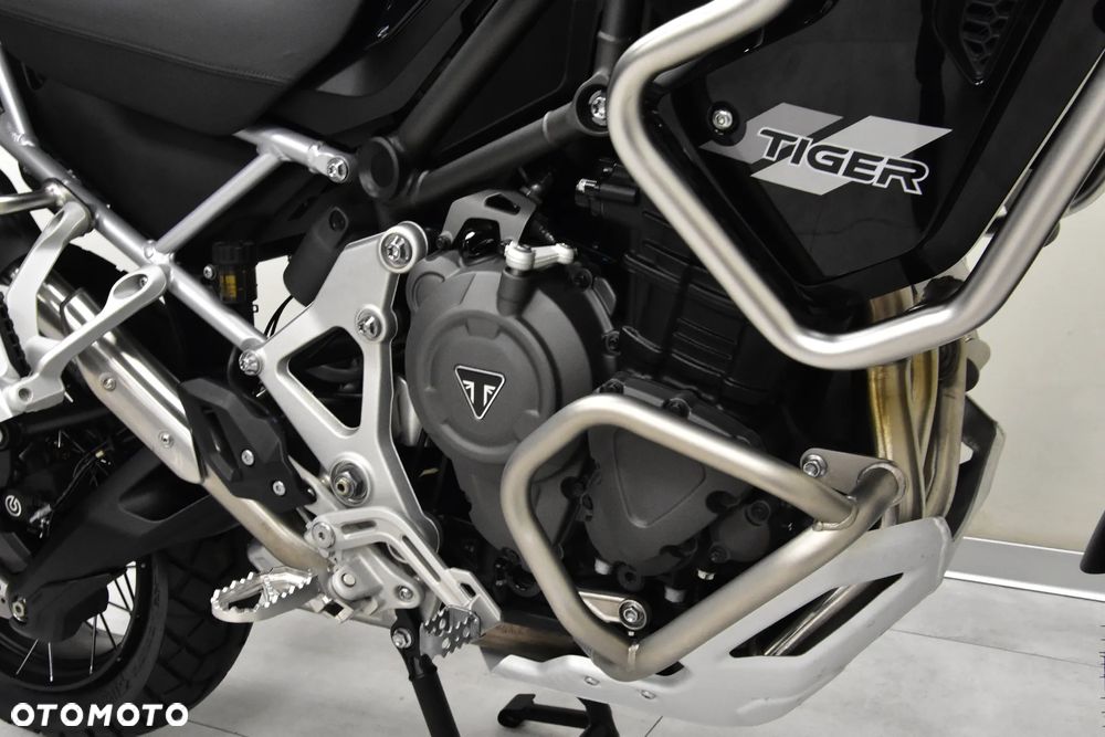 Triumph Tiger - 28