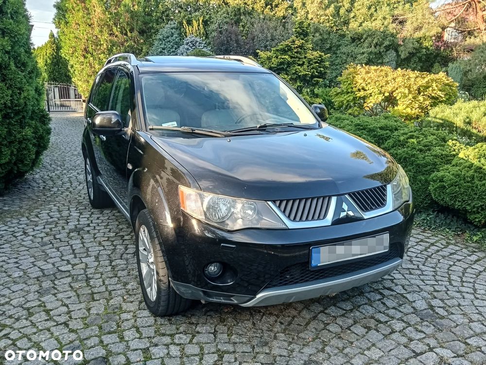 Mitsubishi Outlander 2.0 DID Intense + - 2