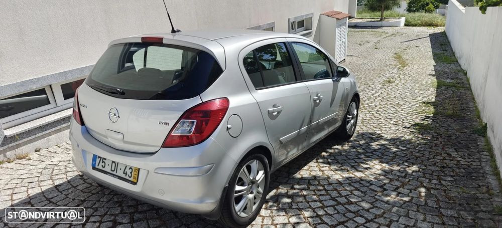 Opel Corsa 1.3 CDTI Cosmo - 13