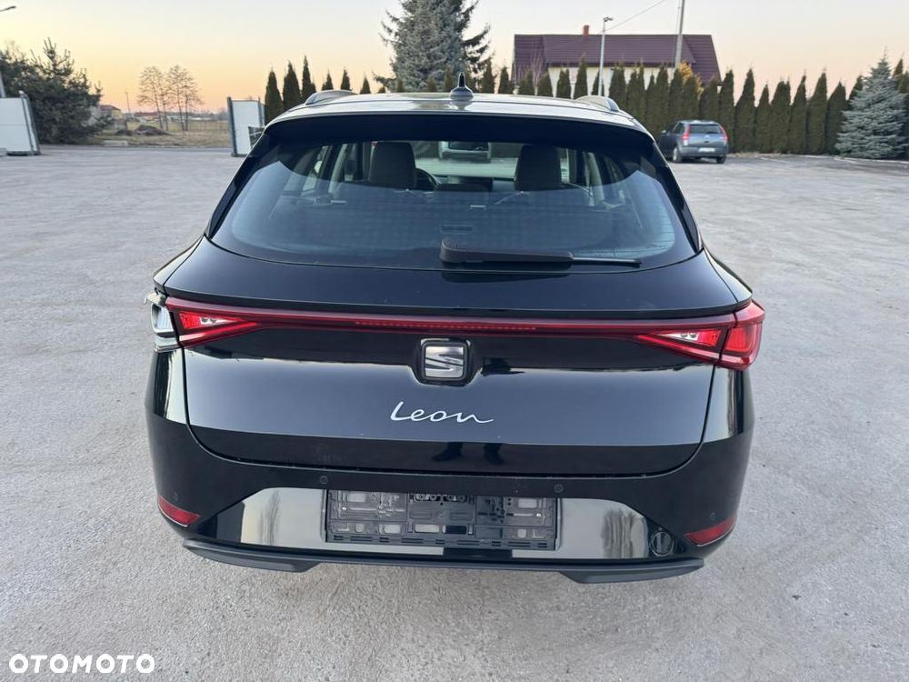 Seat Leon Sportstourer 2.0 TDI DPF DSG Style - 5