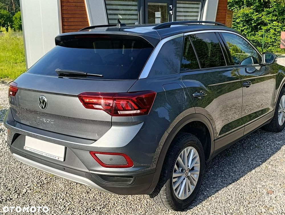 Volkswagen T-Roc - 8