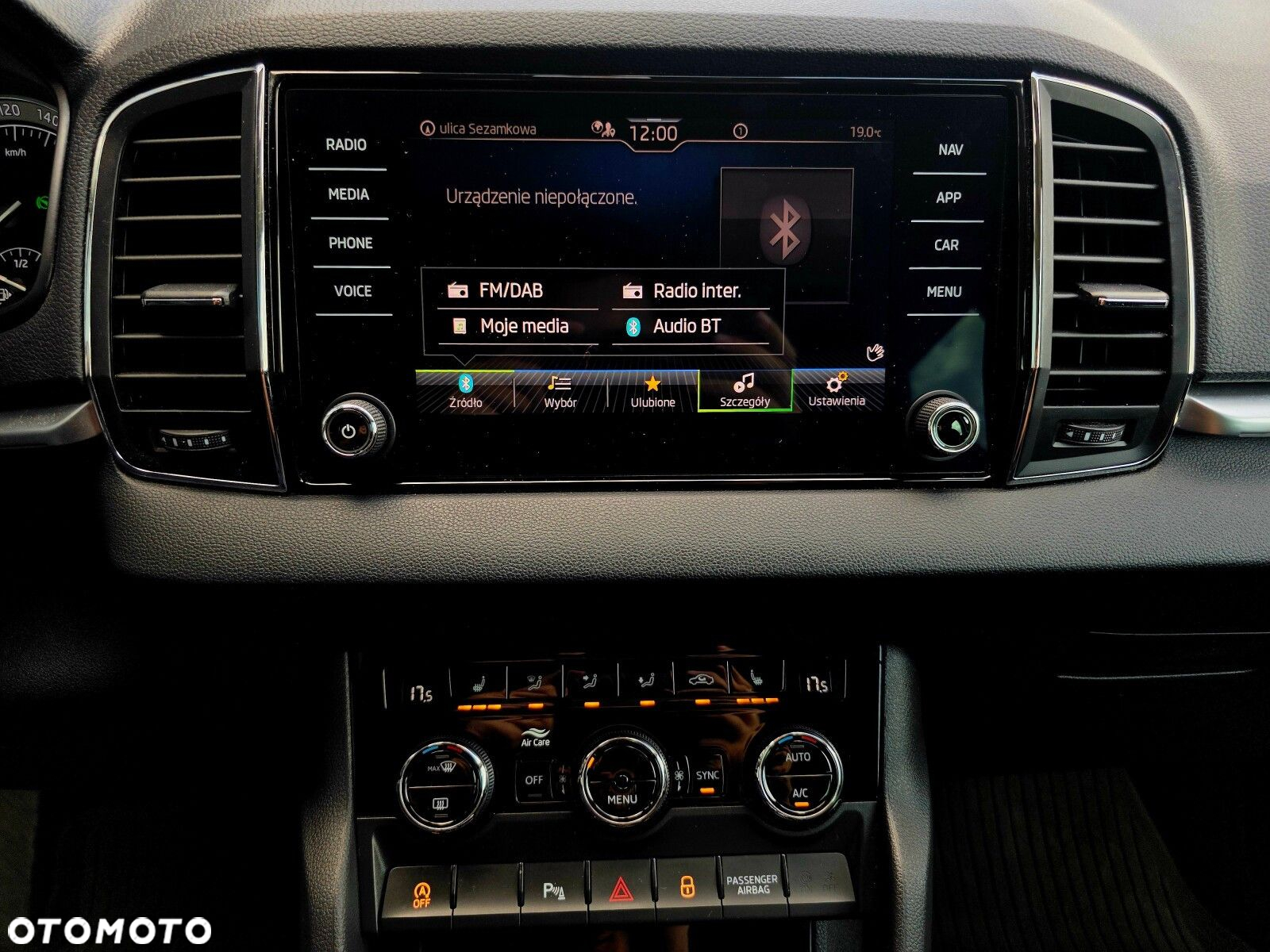 Skoda Karoq 1.5 TSI ACT 4x2 Style DSG - 24