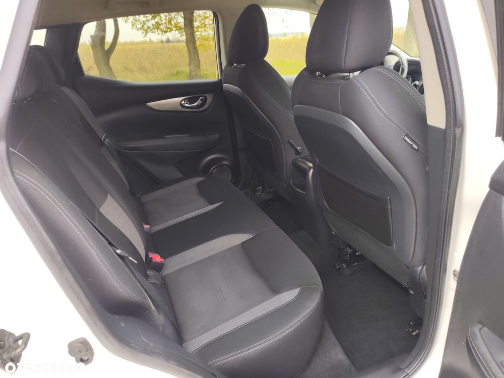 Nissan Qashqai - 16