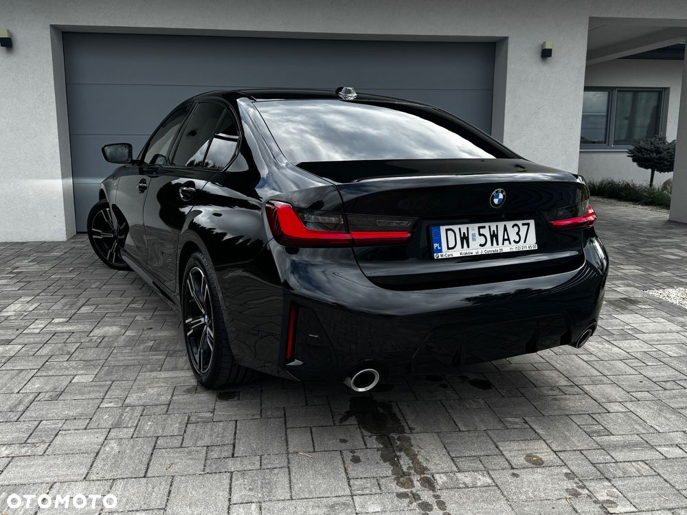 BMW Seria 3 320d xDrive mHEV M Sport sport - 2