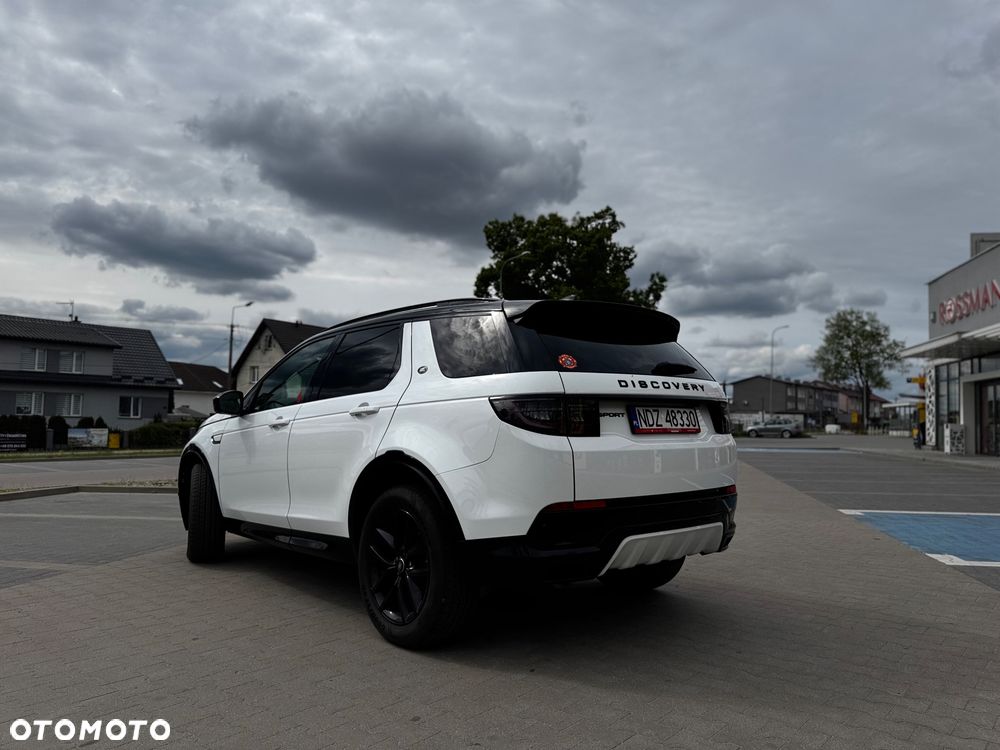Land Rover Discovery Sport - 8