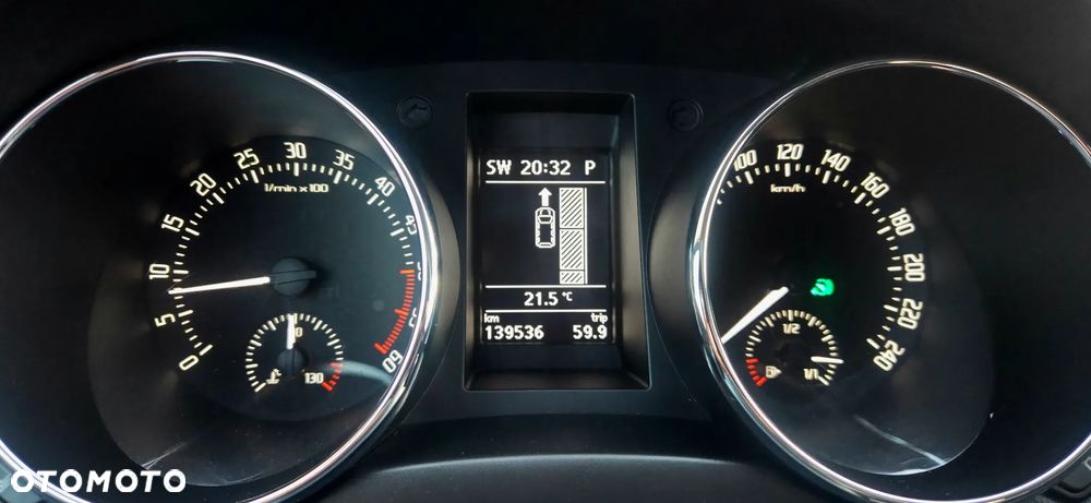 Skoda Yeti 1.6 TDI DPF 4x2 Elegance Green tec DSG - 21