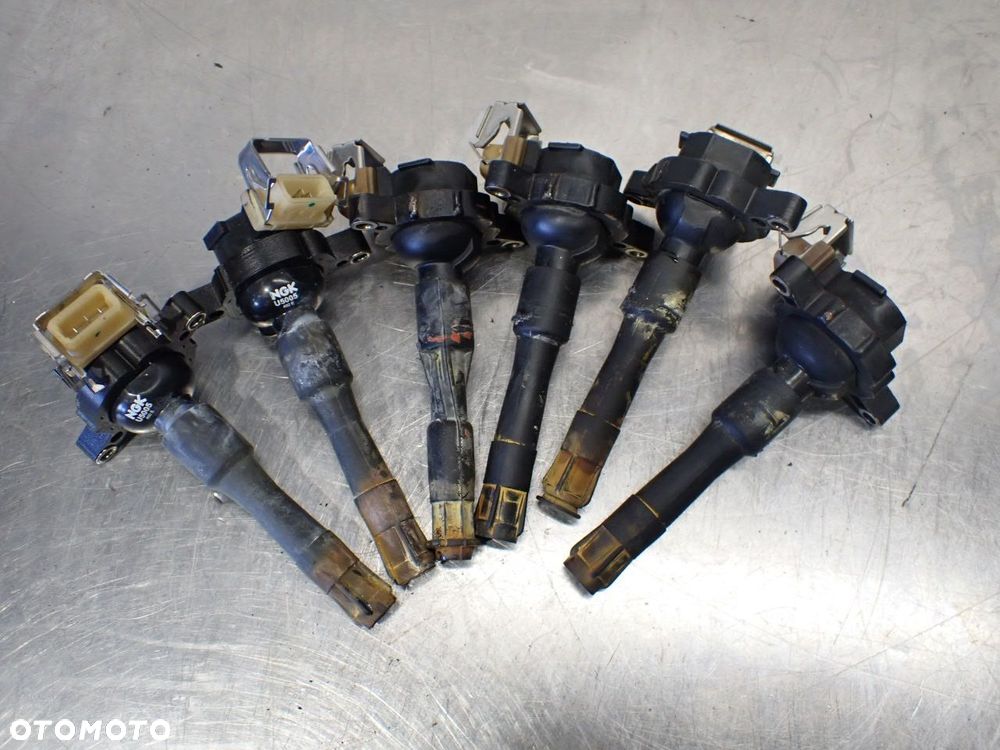 CEWKA ZAPŁONOWA BMW E39 2.5 523I M52B25 1748017  U5005 - 1