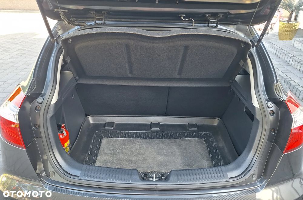 Kia Rio 1.2 L Business Line - 32