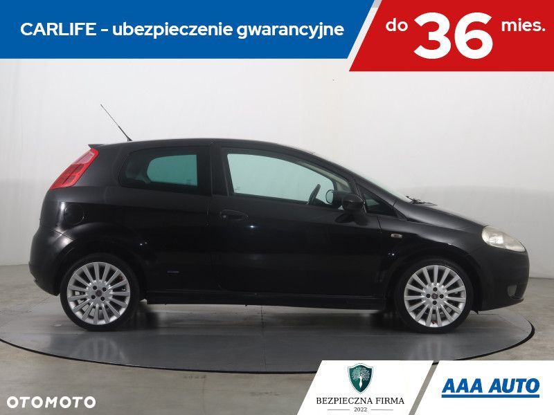 Fiat Grande Punto - 8