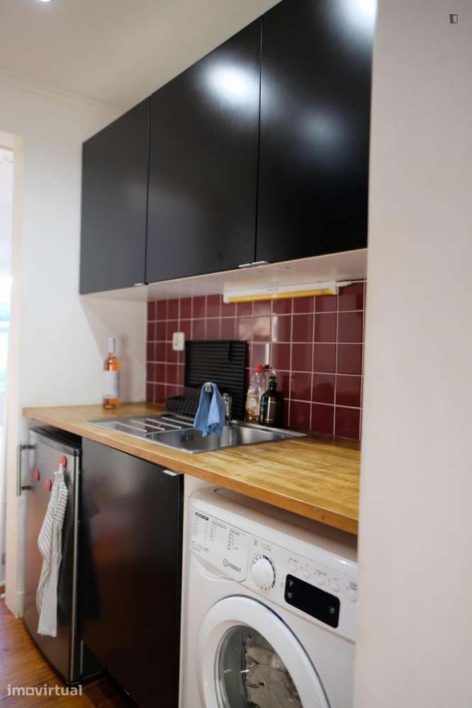 Apartamento com 1 quartos - localizado em São Bento Lisbon - Grande imagem: 3/9