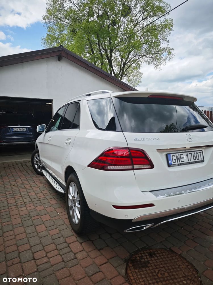 Mercedes-Benz GLE - 15
