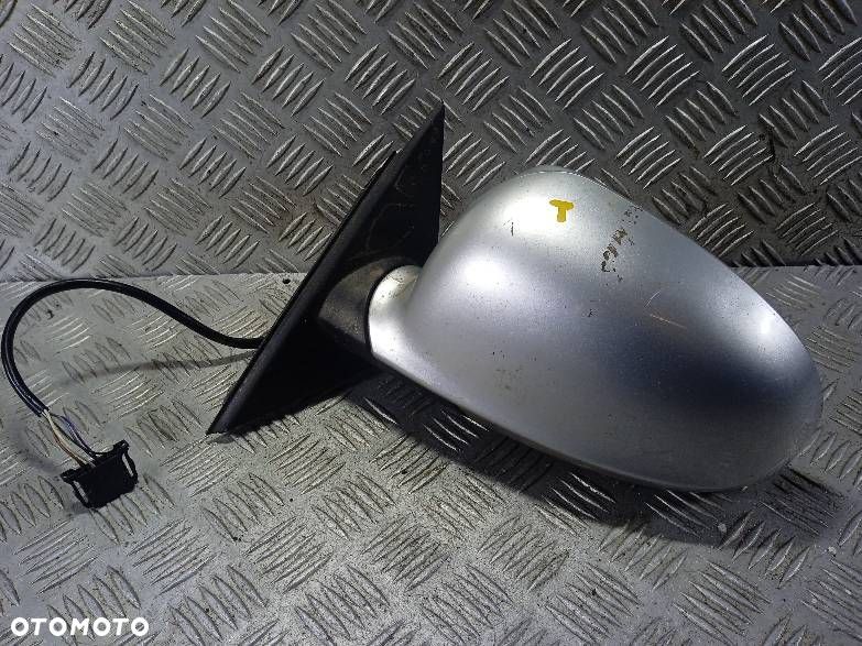 LUSTERKO LEWE VOLKSWAGEN PASSAT B5 - 2