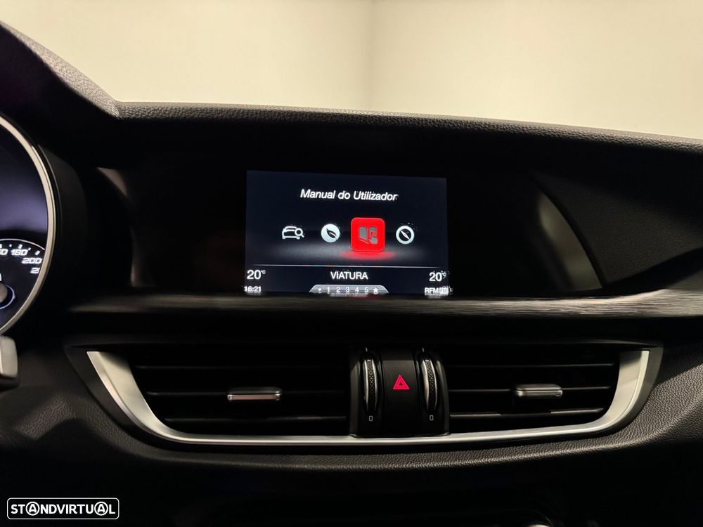 Alfa Romeo Stelvio 2.2 D Super AT8 - 40