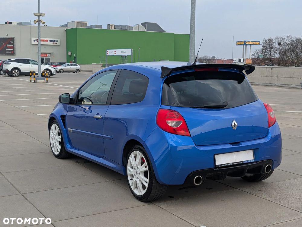 Renault Clio - 7
