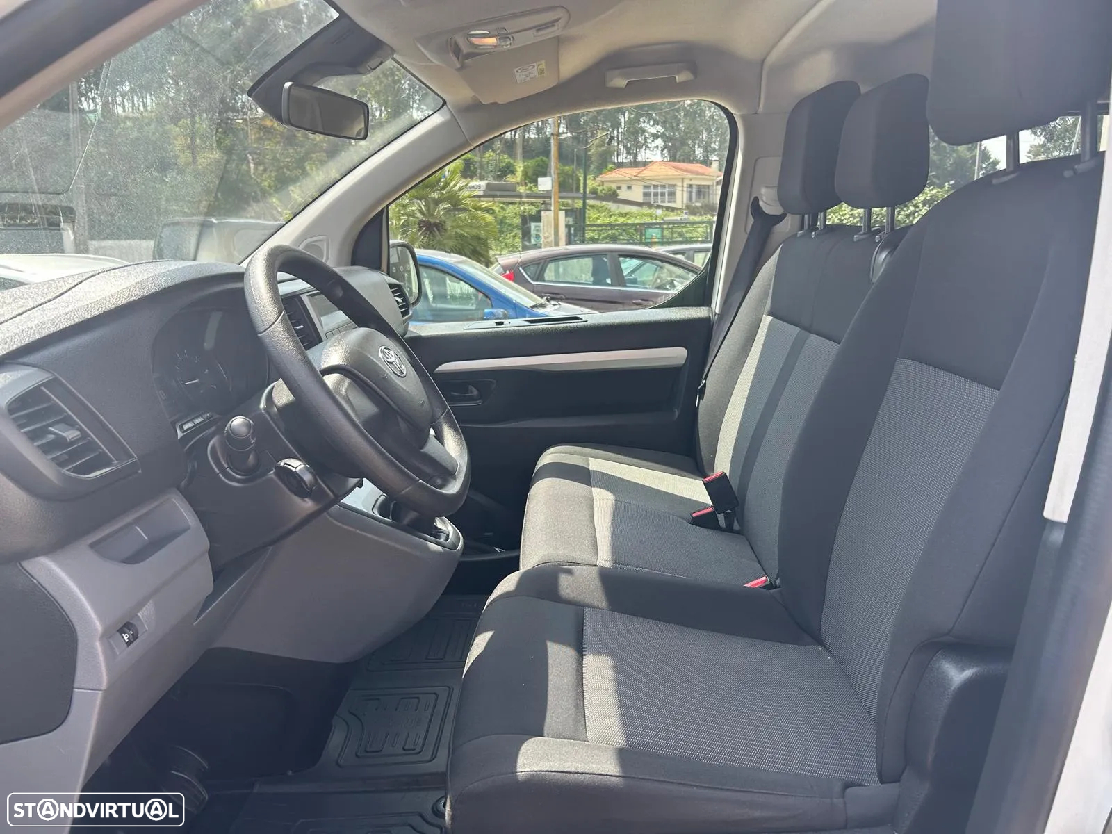 Toyota Proace 1.5 D-4D L1 6L - 11