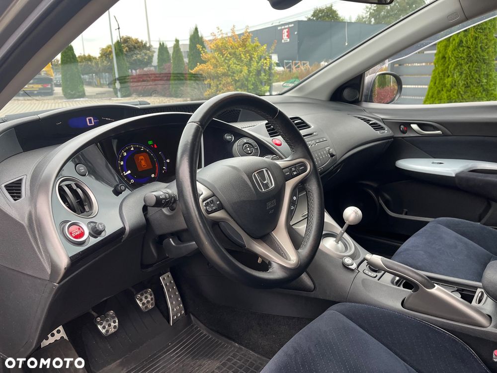 Honda Civic - 23
