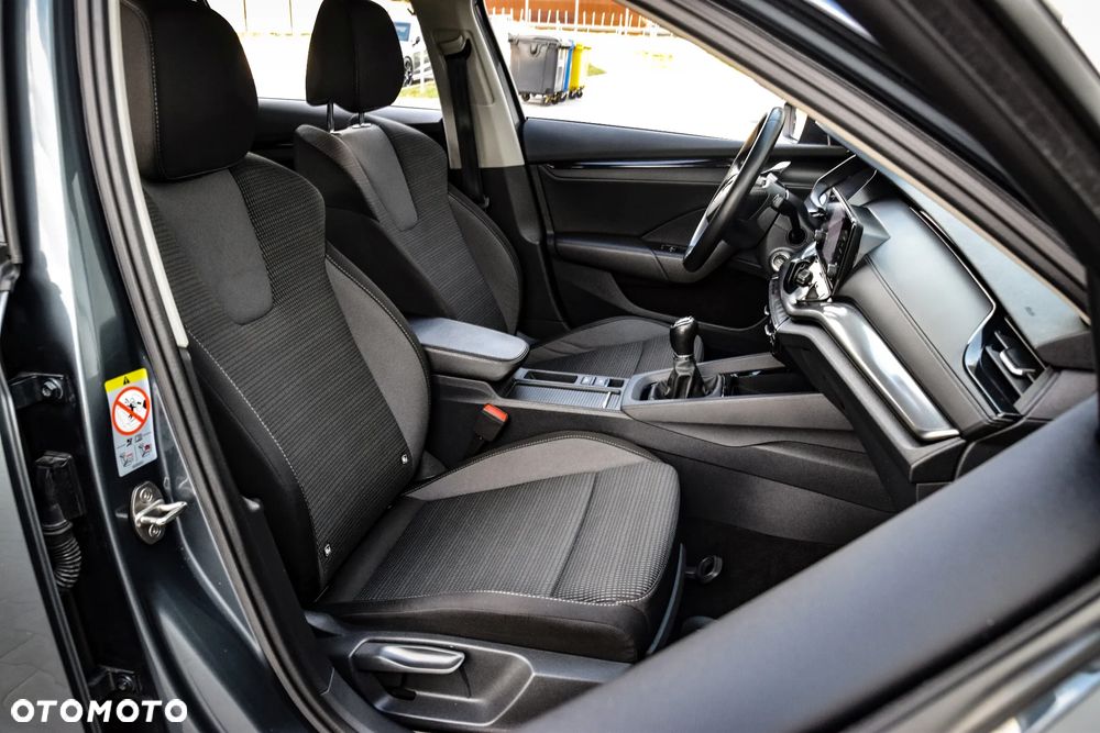 Skoda Octavia 1.0 TSI Active - 31
