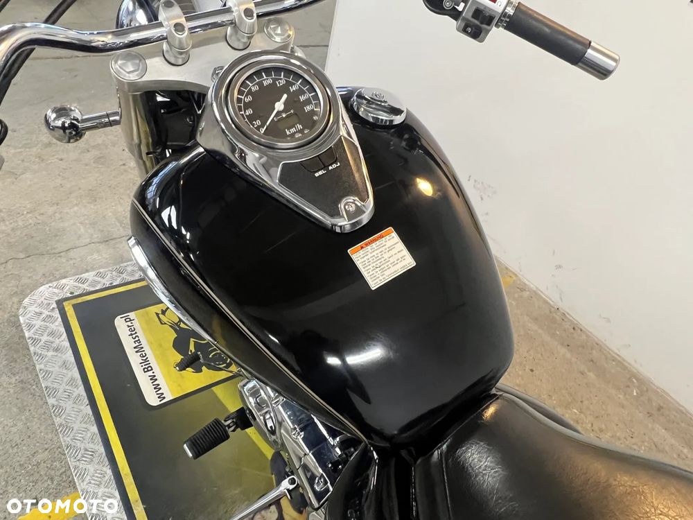 Suzuki VL 800 Volusia - 21