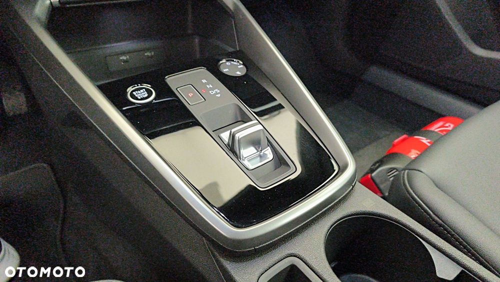 Audi A3 Limousine 35 TFSI mHEV S tronic - 19