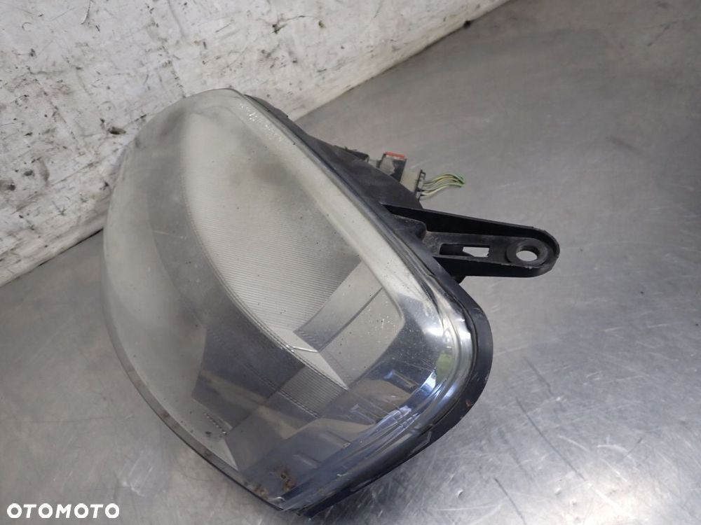 LAMPA LEWA PRZEDNIA PEUGEOT PARTNER I LIFT 1.6 - 2