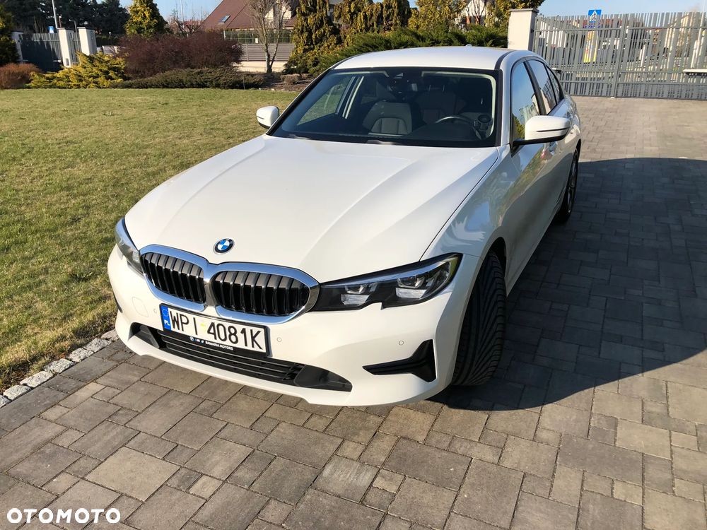 BMW Seria 3 318d mHEV - 2