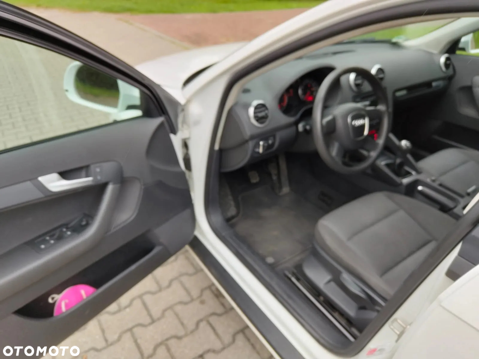 Audi A3 Sportback 1.6 Attraction - 11