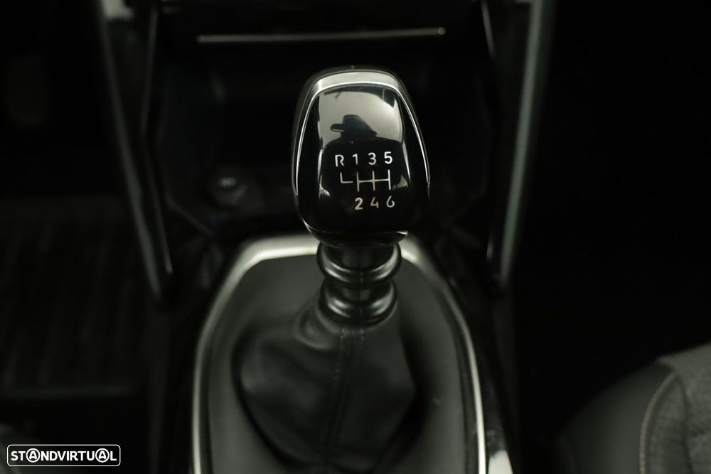 Peugeot 208 1.2 PureTech Allure - 14