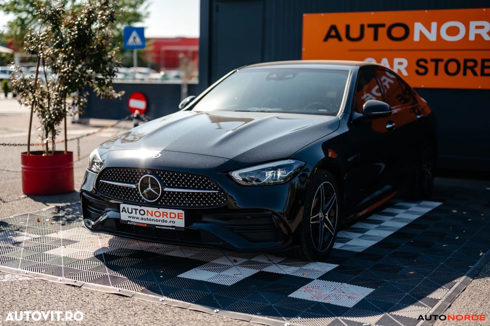 Mercedes-Benz C 300 e 9G-TRONIC AMG Line - 3