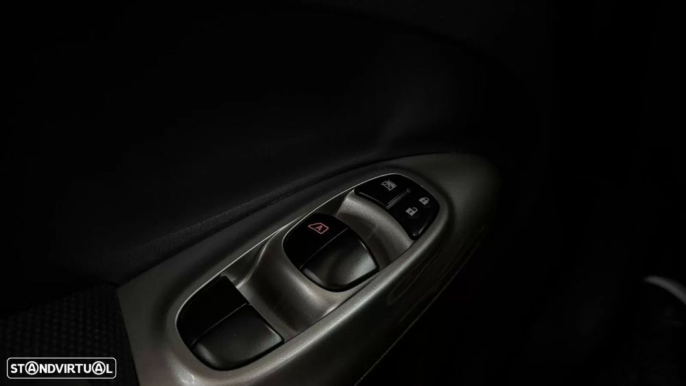 Nissan Juke 1.5 dCi N-Connecta - 14