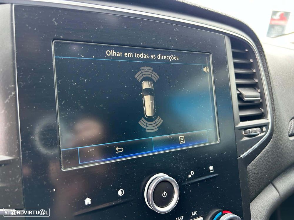 Renault Mégane Sport Tourer dCi 110 FAP EDC LIMITED - 16