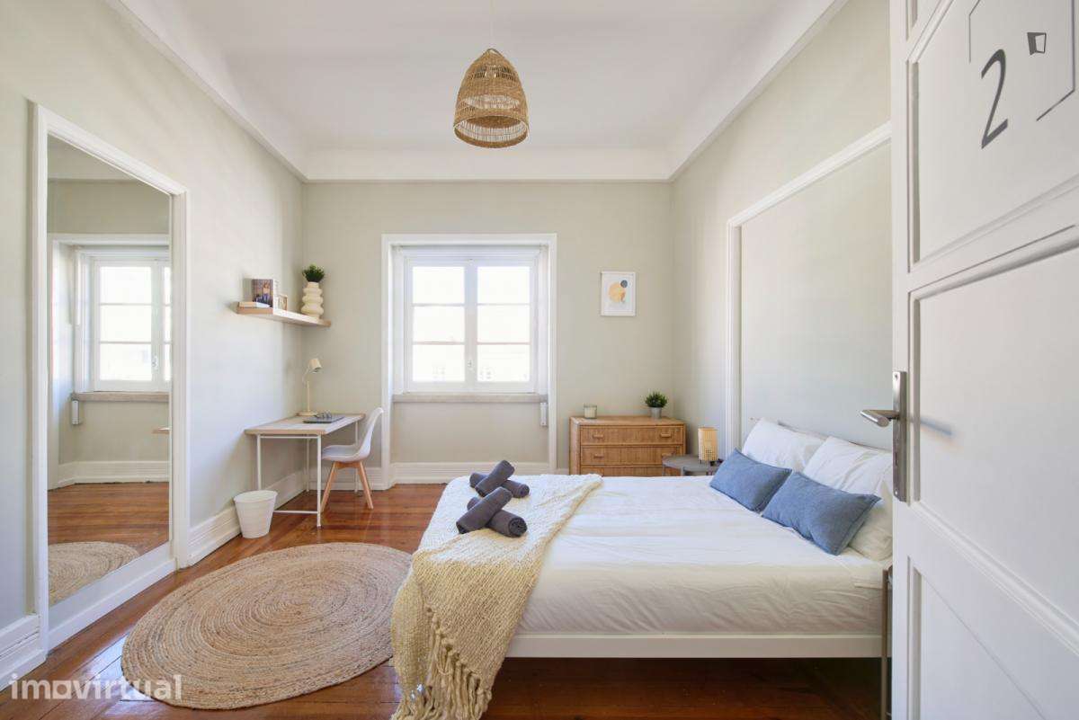 Quarto - localizado em Marquês de Pombal Lisbon - Grande imagem: 2/56
