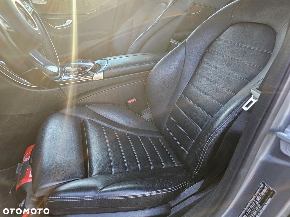 Mercedes-Benz Klasa C 180 7G-TRONIC - 22