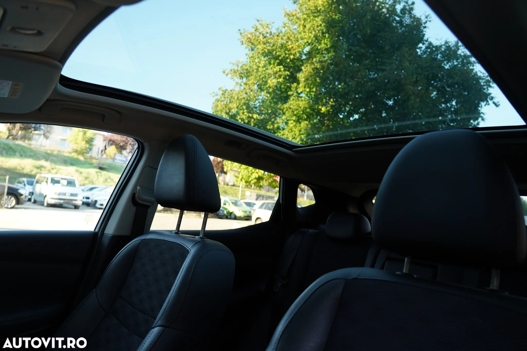 Nissan Qashqai 1.6 DCI Xtronic TEKNA+ - 15