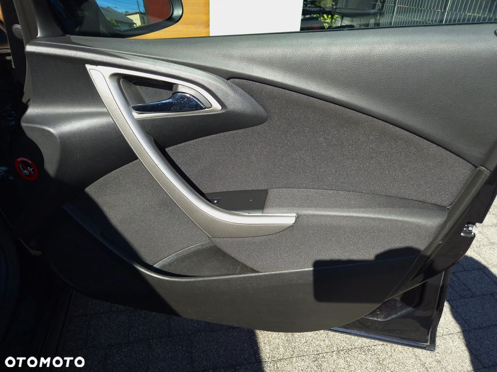Opel Astra 1.4 Turbo Design Edition - 33