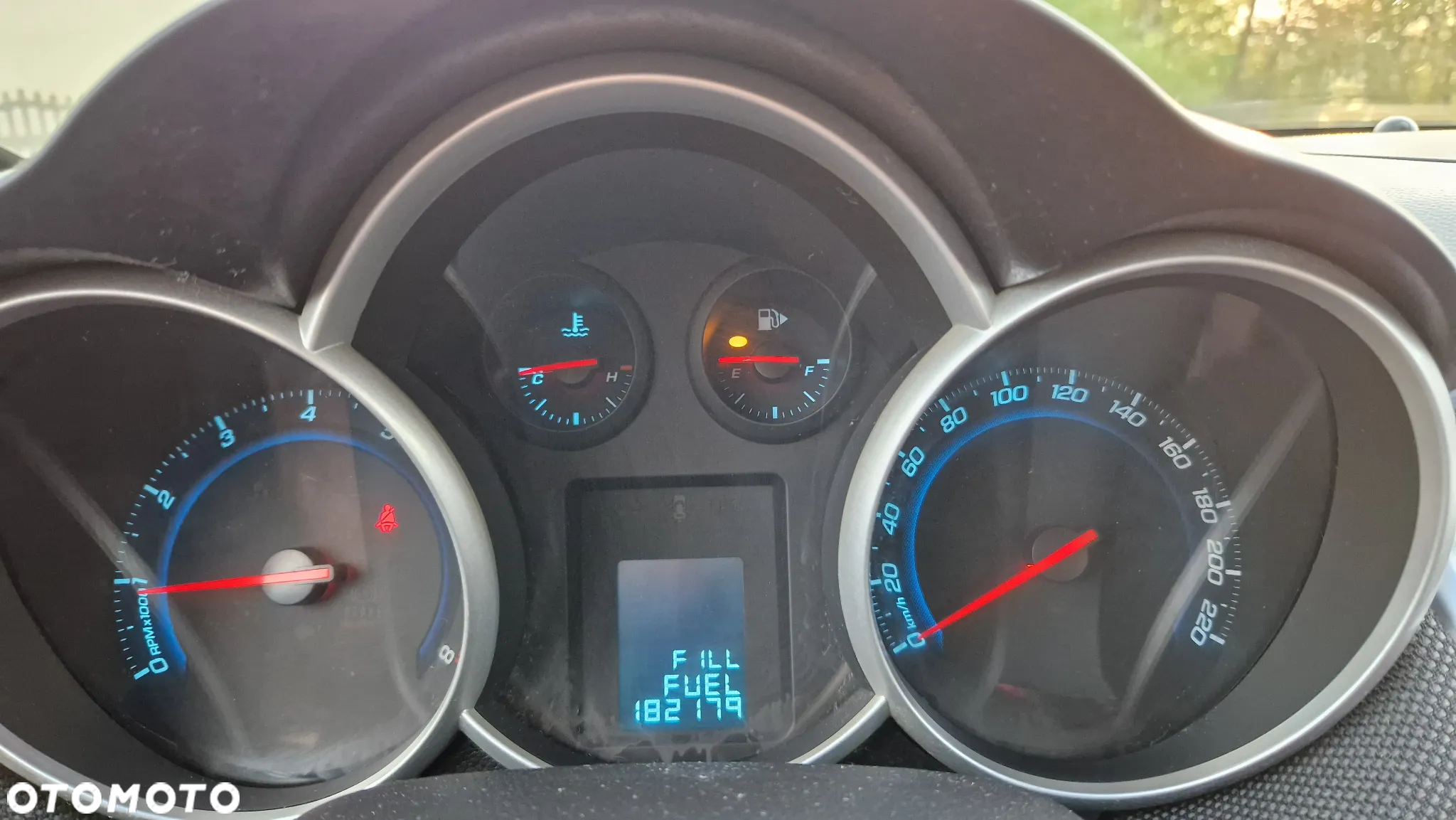 Chevrolet Cruze 1.6 LT - 18