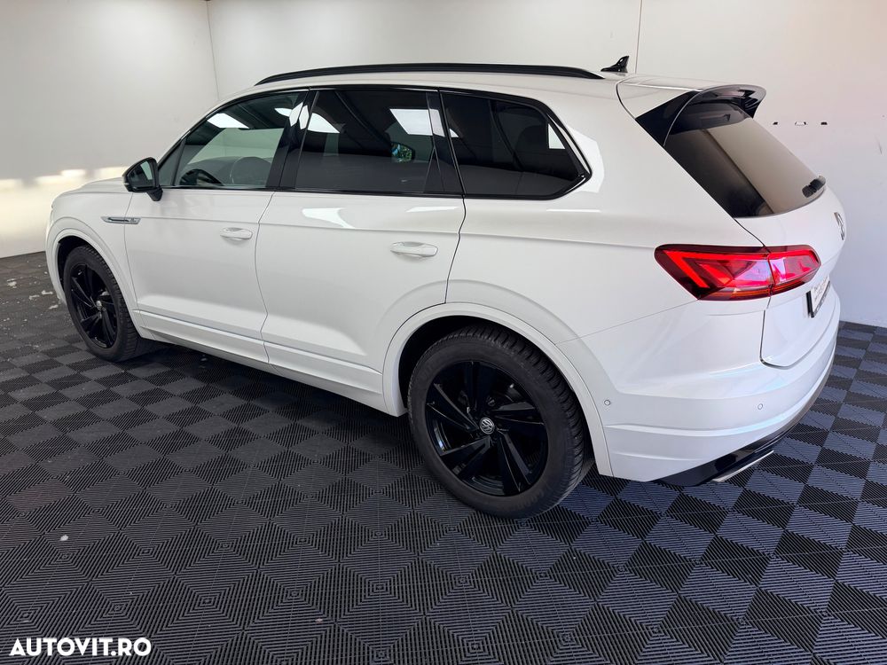 Volkswagen Touareg 3.0 V6 TDI 4Motion DPF Automatik R-Line - 36