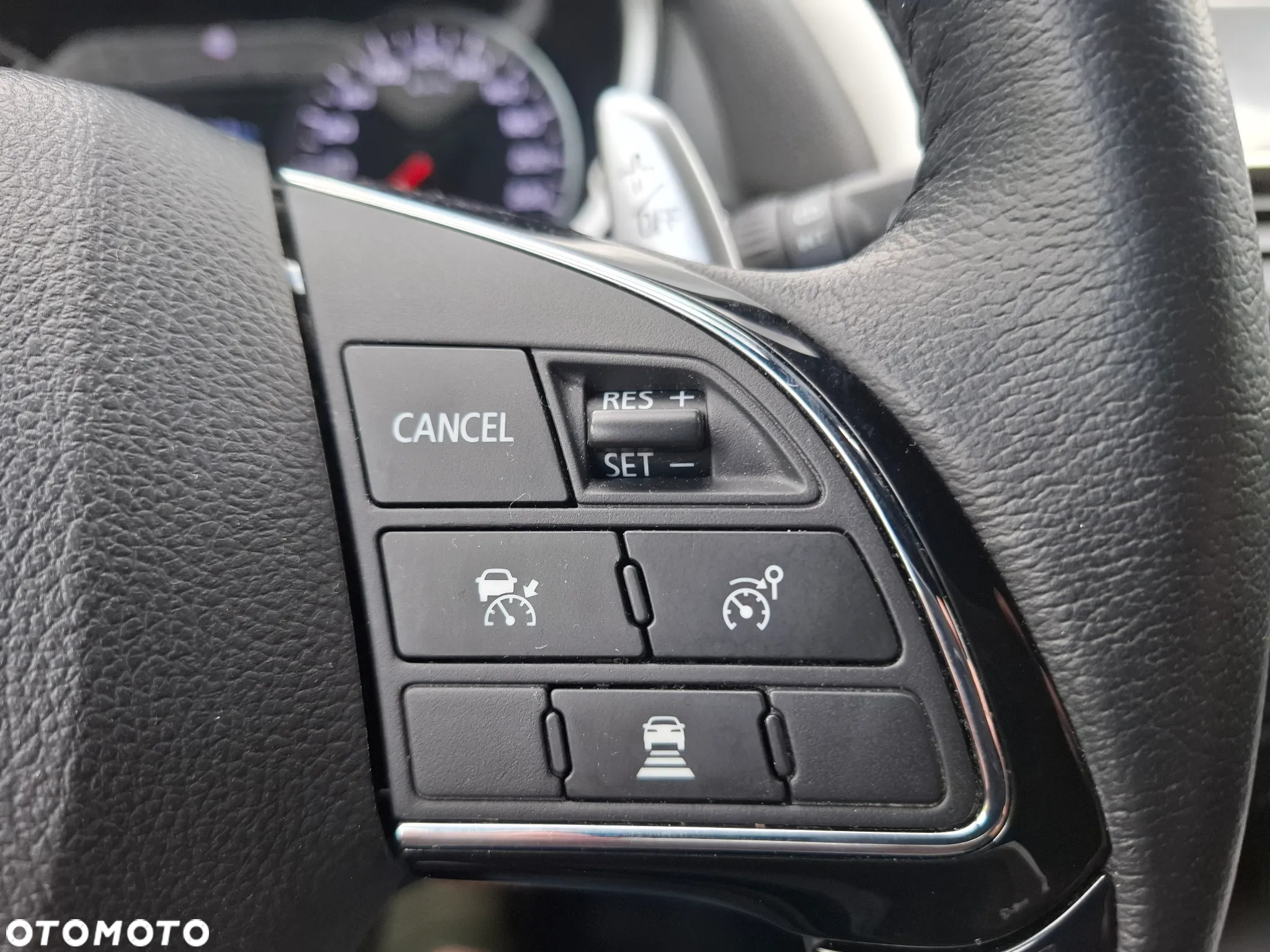 Mitsubishi Eclipse Cross - 22