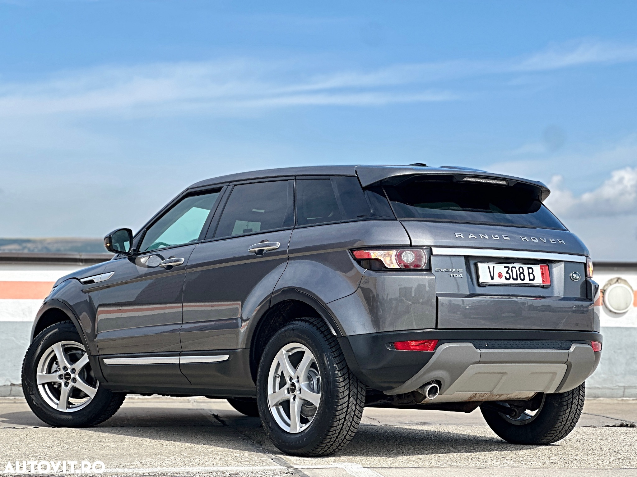 Land Rover Range Rover Evoque - 4
