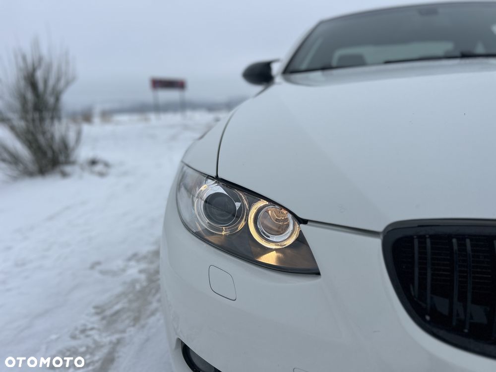 BMW Seria 3 320d - 24