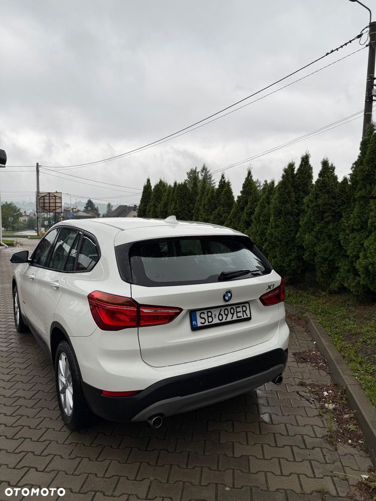 BMW X1 sDrive20i - 6