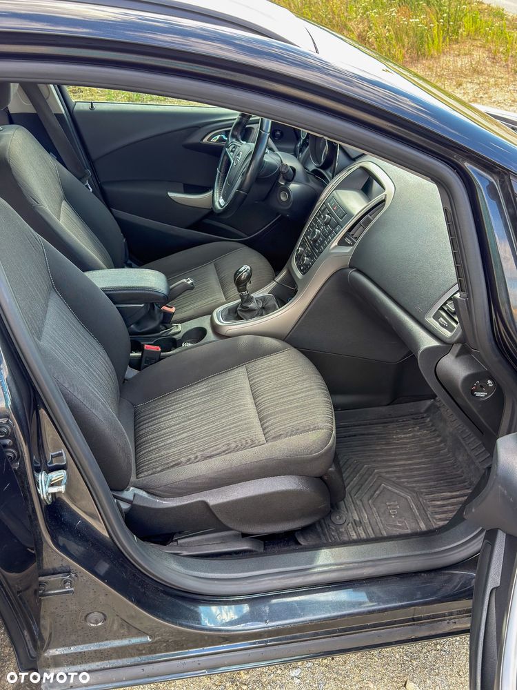 Opel Astra 1.4 Essentia - 20