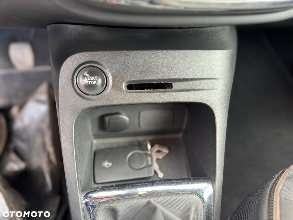 Renault Captur - 18
