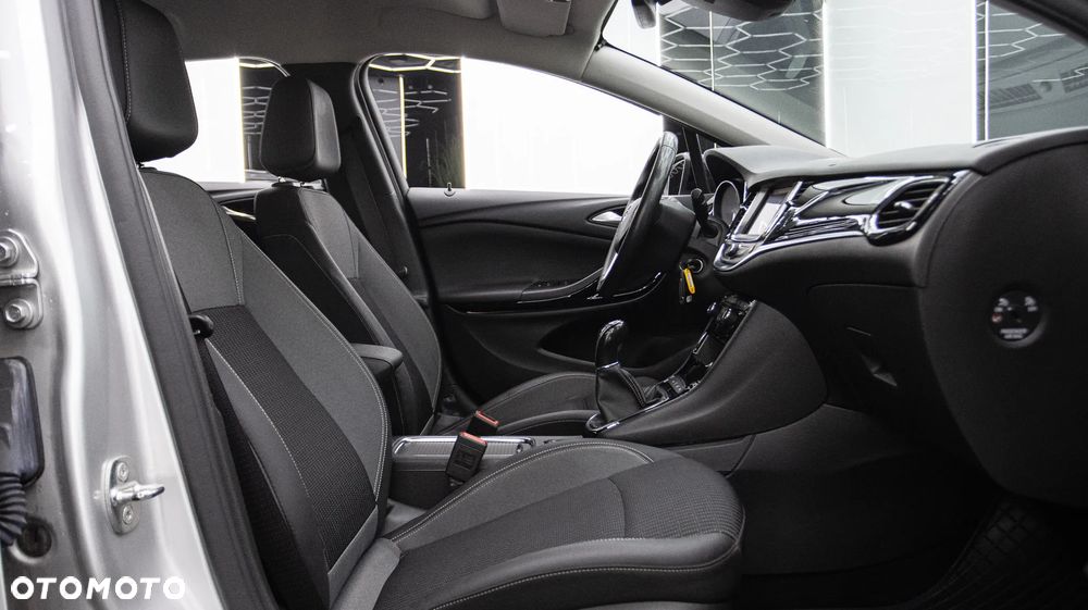 Opel Astra 1.5 CDTI Elegance S&S - 18