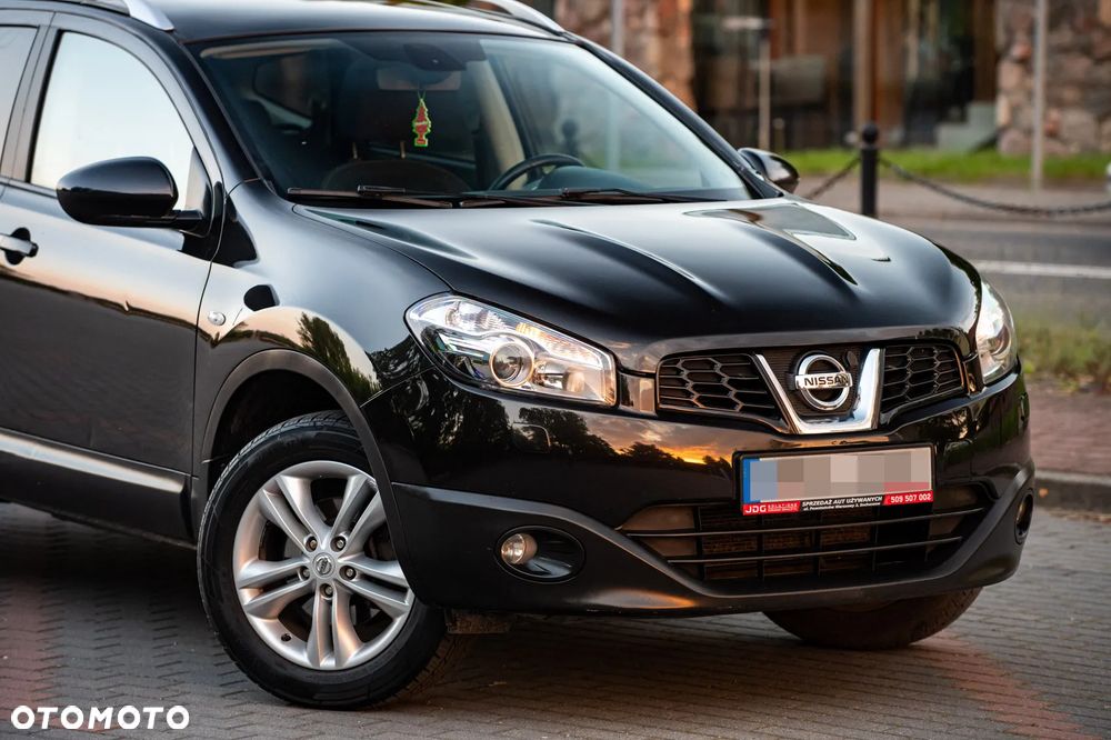 Nissan Qashqai+2 2.0 Tekna - 8
