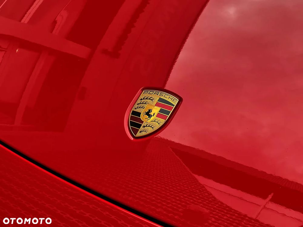Porsche 911 - 26