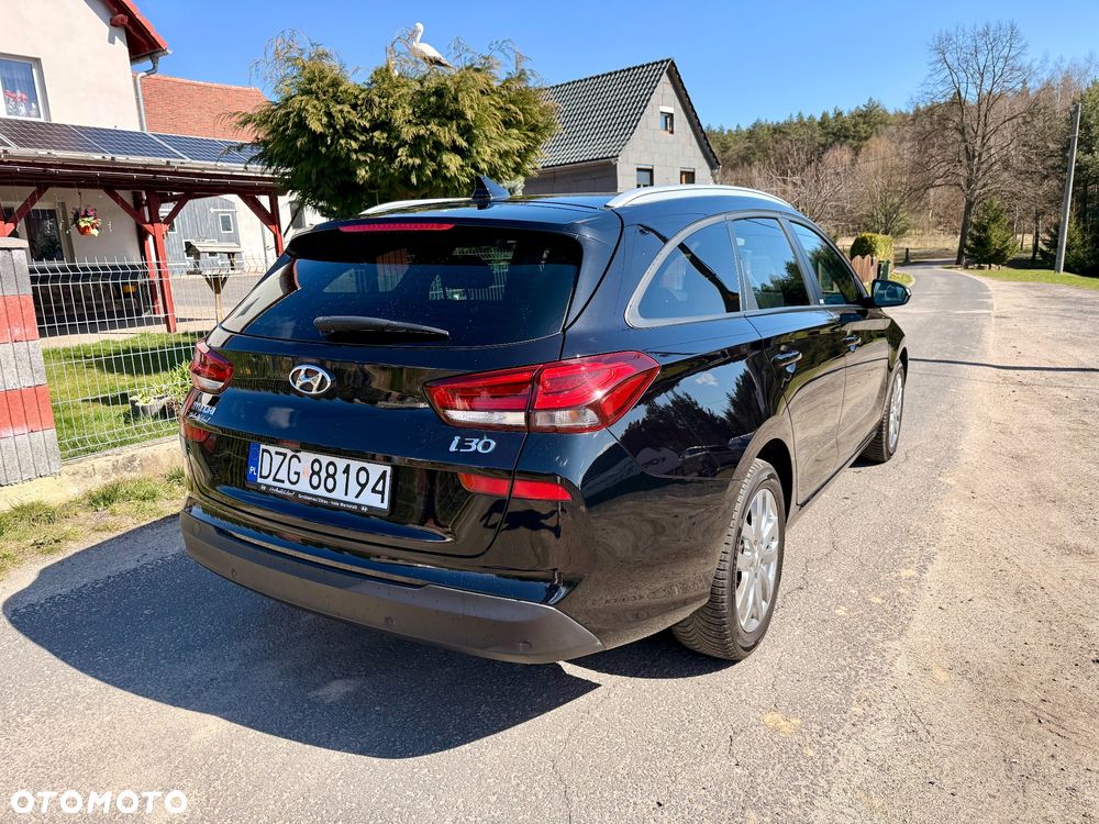 Hyundai i30 1.6 CRDI Prime - 4