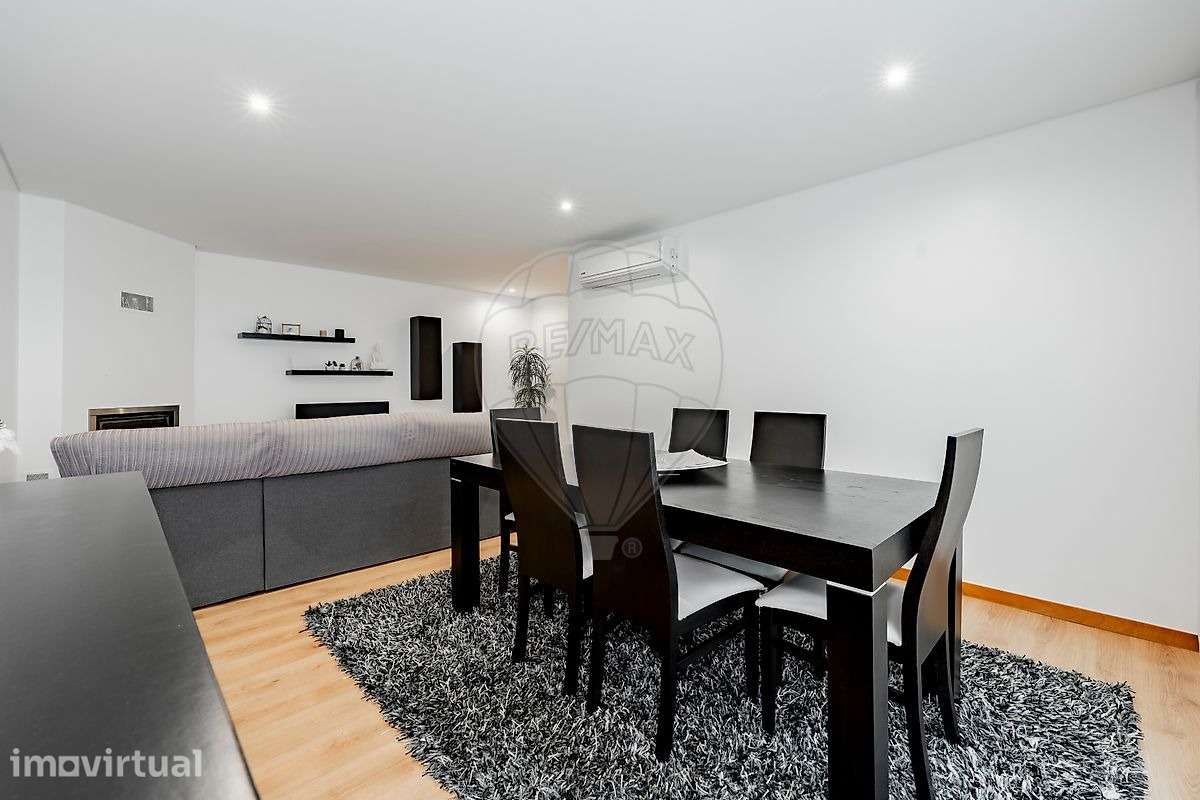 Apartamento T3 em Lamaçães - Grande imagem: 2/34